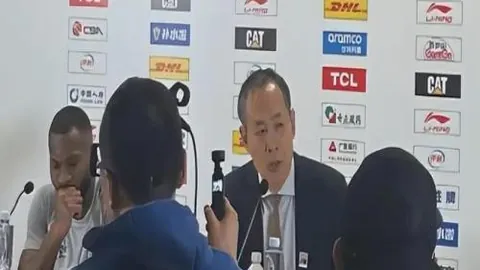 【独家揭秘】2026-2027赛季CBA连霸之路，10月中旬热血开赛，激情续航！